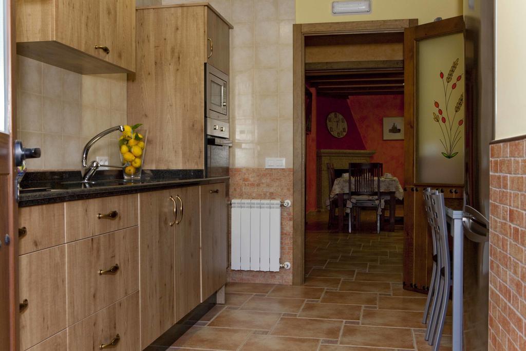 Casa Rural La Canchalera 로사르 드 라 베라 외부 사진