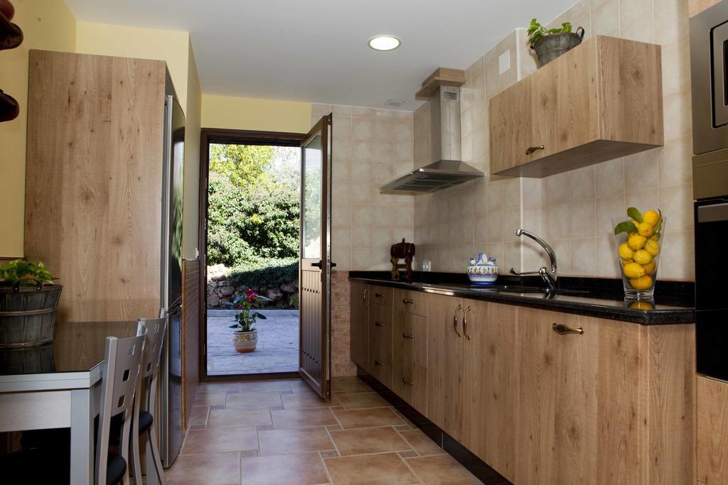 Casa Rural La Canchalera 로사르 드 라 베라 외부 사진